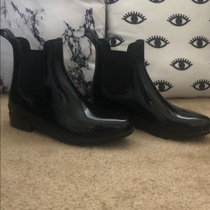 Ralph Lauren black rain booties
